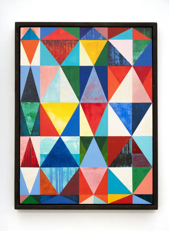 forever_2025_acrylic_and_spray_paint_40x30cm_wooden_floating_frame_42x32cm_1x
